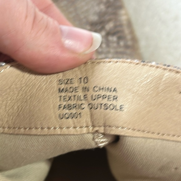 Volatile Chronicle Ankle Booties, Snake Print, Women's Size 10 - Picture 4 of 8